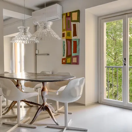Brera - Bright And Cosy 2 Bedrooms Apt- Via Solferino