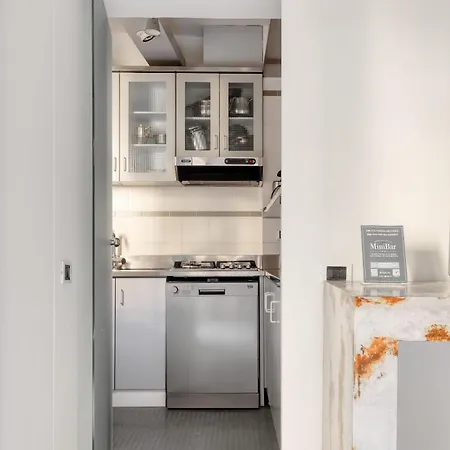 Brera - Bright And Cosy 2 Bedrooms Apt- Via Solferino Mediolan